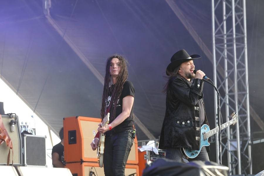 Topfest vrcholil: Velké finále ovládli Kabát a následná bouřka