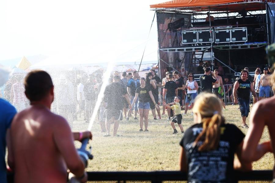 Topfest vrcholil: Velké finále ovládli Kabát a následná bouřka