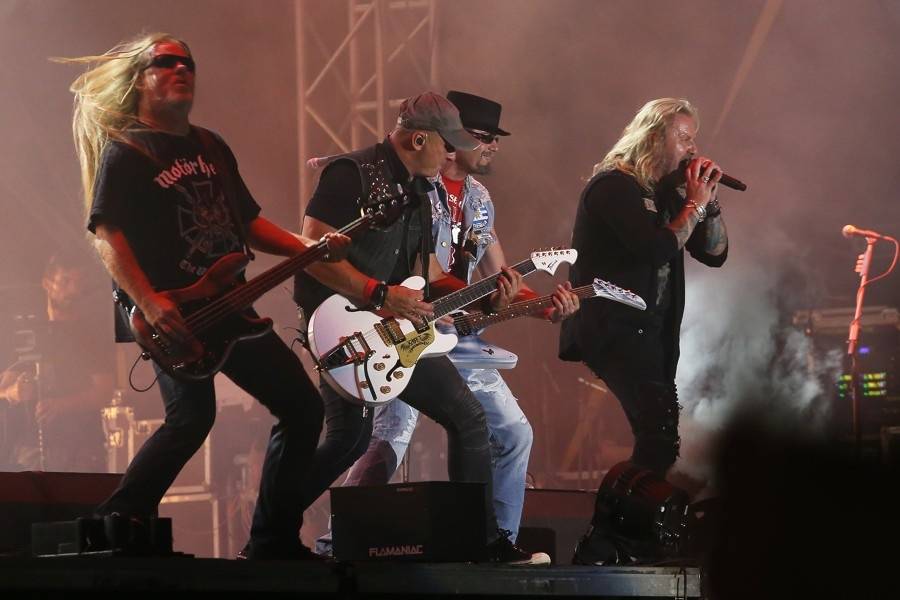 Topfest vrcholil: Velké finále ovládli Kabát a následná bouřka