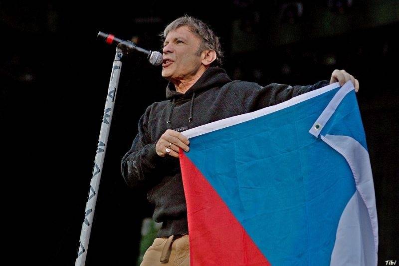 Iron Maiden naplnili Eden řevem metalových fanoušků