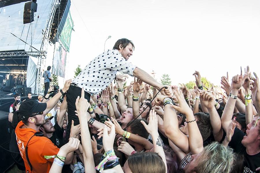 Rock for People uzavřeli Massive Attack, Enter Shikari, The 1975, Anti-Flag a CHVRCHES