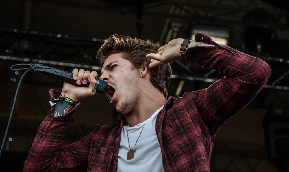 Rock for People přilákal desítky tisíc lidí. Finále obstarali Massive Attack, The 1975 či Enter Shikari