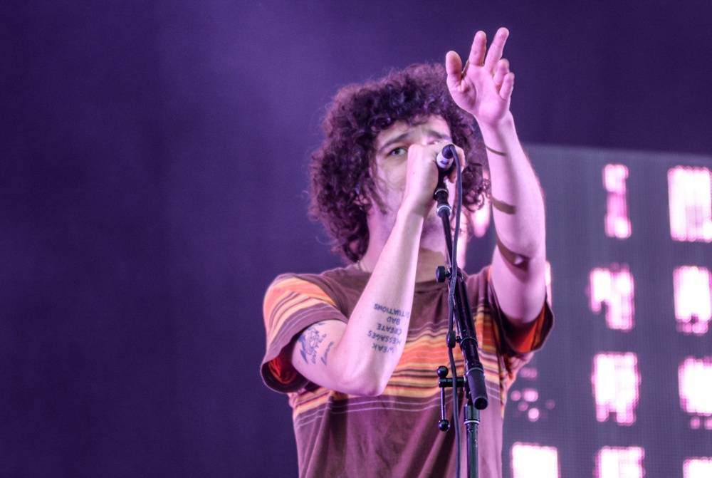 Rock for People přilákal desítky tisíc lidí. Finále obstarali Massive Attack, The 1975 či Enter Shikari