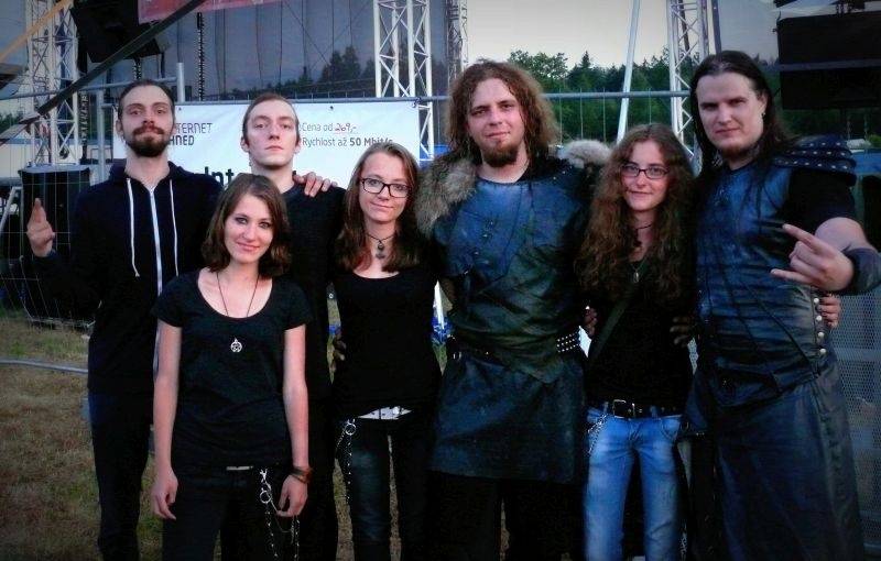 Spálené Poříčí žilo tvrdou muzikou. Přijeli Orphaned Land, Dymytry i Arakain