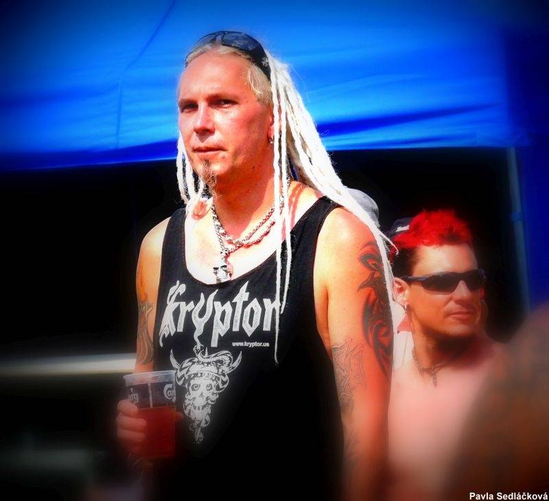 Spálené Poříčí žilo tvrdou muzikou. Přijeli Orphaned Land, Dymytry i Arakain