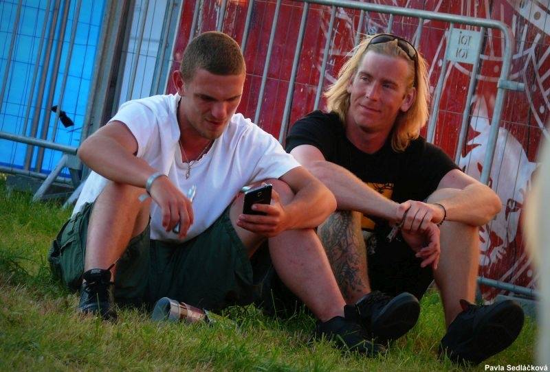 Spálené Poříčí žilo tvrdou muzikou. Přijeli Orphaned Land, Dymytry i Arakain