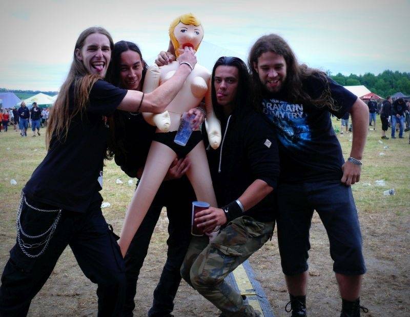 Spálené Poříčí žilo tvrdou muzikou. Přijeli Orphaned Land, Dymytry i Arakain