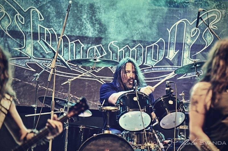 Rocková Hostim: Diváky bavili ZakázanÝovoce, oheň i zahraniční kapely