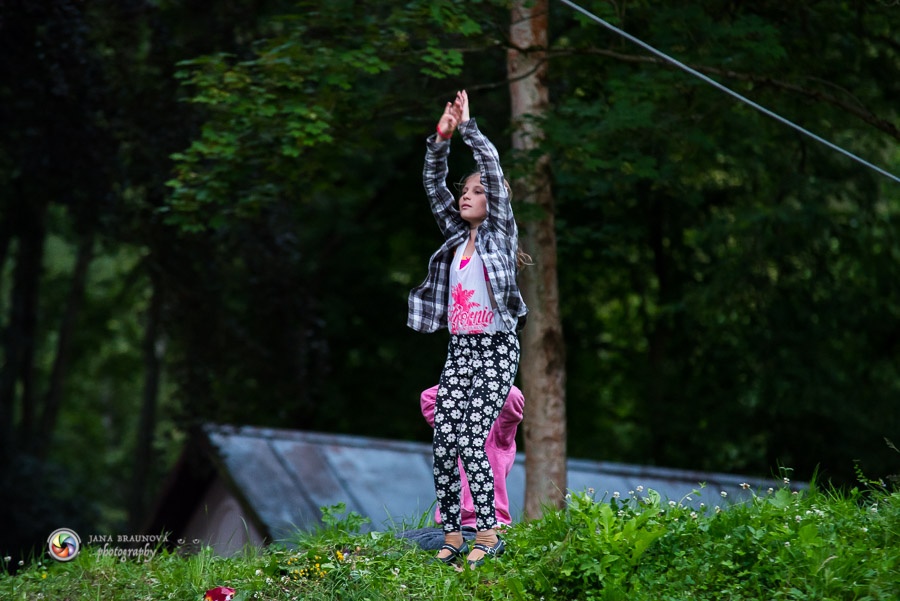 Aneta Langerová s Karlovarským symfonickým orchestrem postavila fanoušky na nohy 