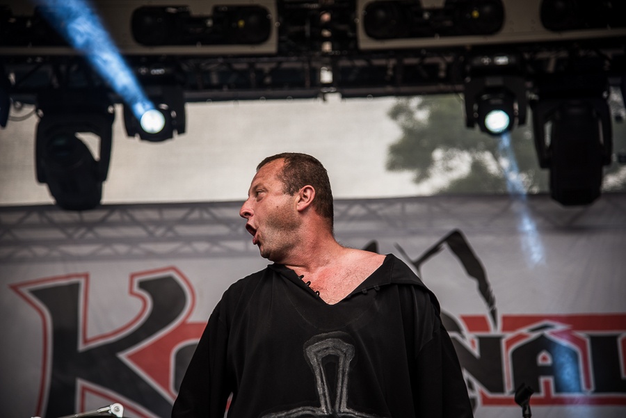 V Holýšově odstartoval ďábelský mejdan. Festival Pekelný ostrov vítá Rybičky 48 nebo Chinaski