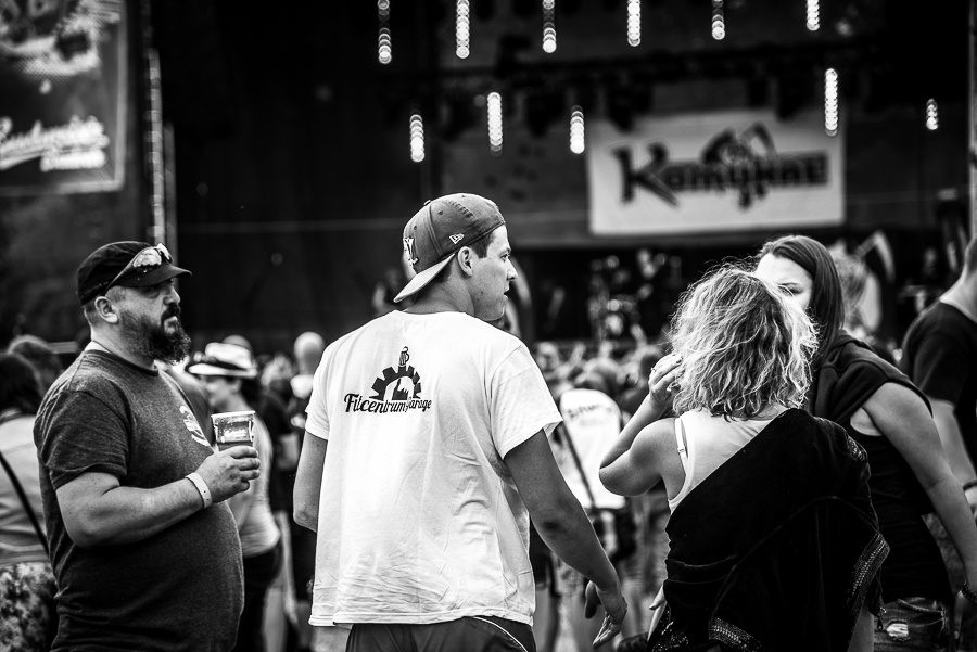 V Holýšově odstartoval ďábelský mejdan. Festival Pekelný ostrov vítá Rybičky 48 nebo Chinaski