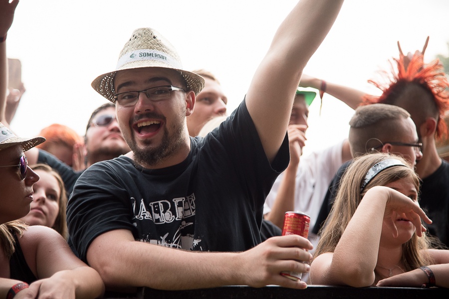 V Holýšově odstartoval ďábelský mejdan. Festival Pekelný ostrov vítá Rybičky 48 nebo Chinaski