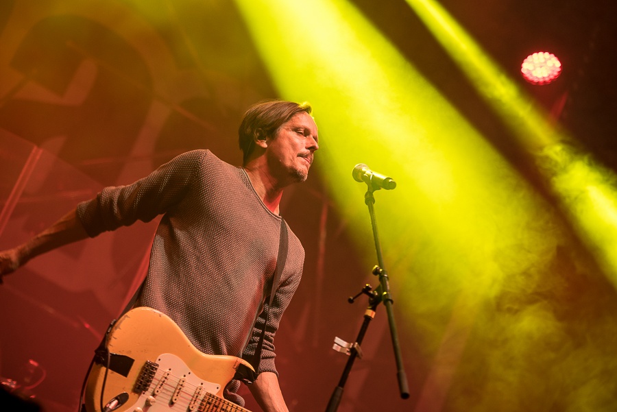 V Holýšově odstartoval ďábelský mejdan. Festival Pekelný ostrov vítá Rybičky 48 nebo Chinaski