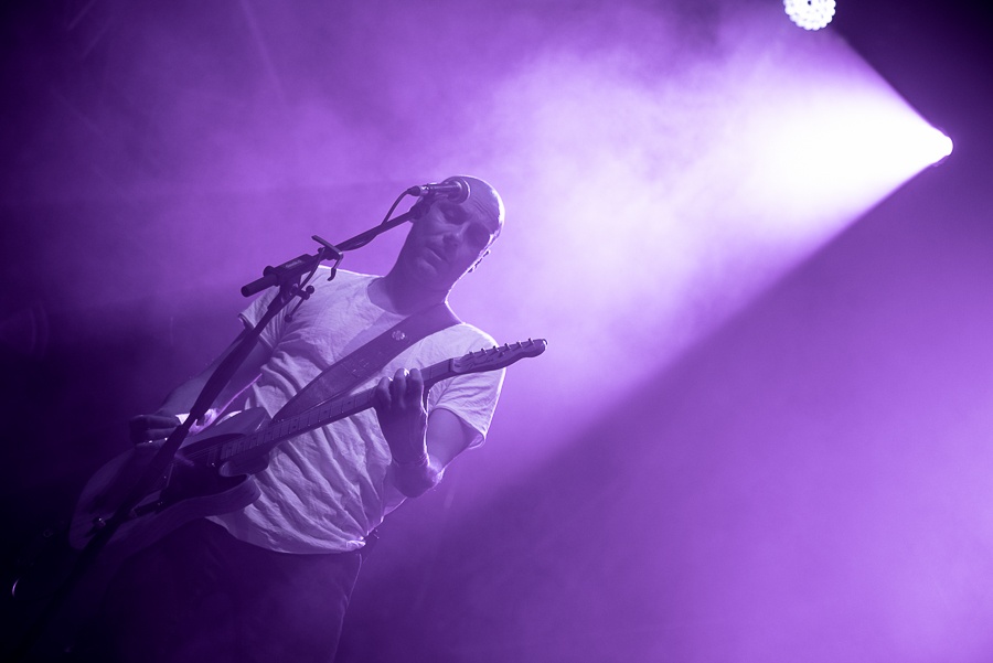 V Holýšově odstartoval ďábelský mejdan. Festival Pekelný ostrov vítá Rybičky 48 nebo Chinaski