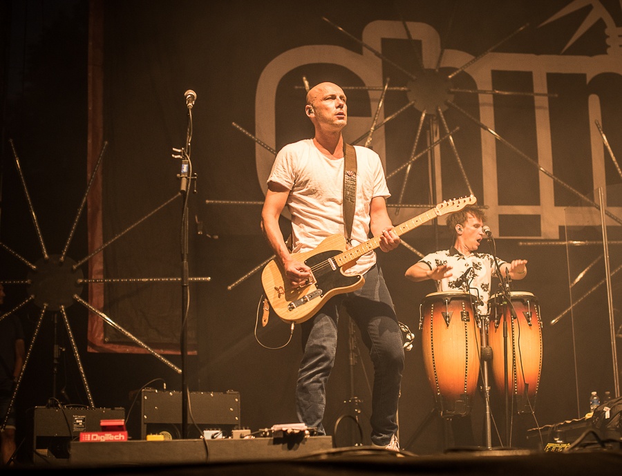 V Holýšově odstartoval ďábelský mejdan. Festival Pekelný ostrov vítá Rybičky 48 nebo Chinaski