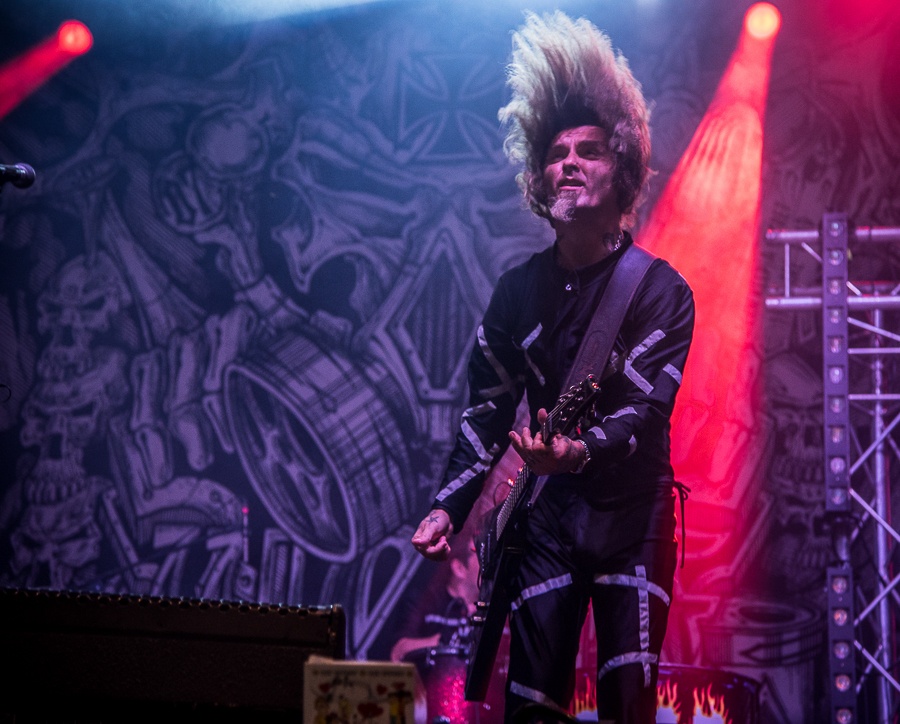 V Holýšově odstartoval ďábelský mejdan. Festival Pekelný ostrov vítá Rybičky 48 nebo Chinaski