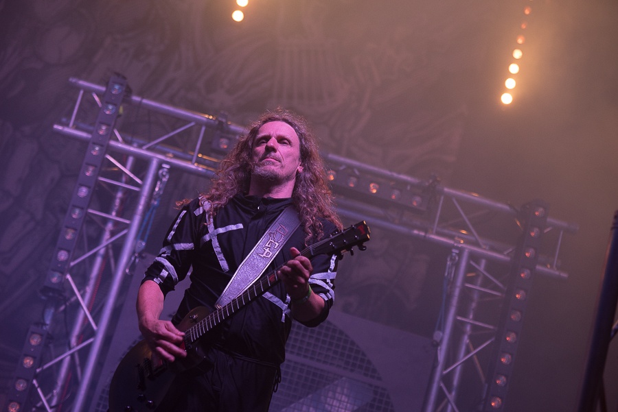 V Holýšově odstartoval ďábelský mejdan. Festival Pekelný ostrov vítá Rybičky 48 nebo Chinaski