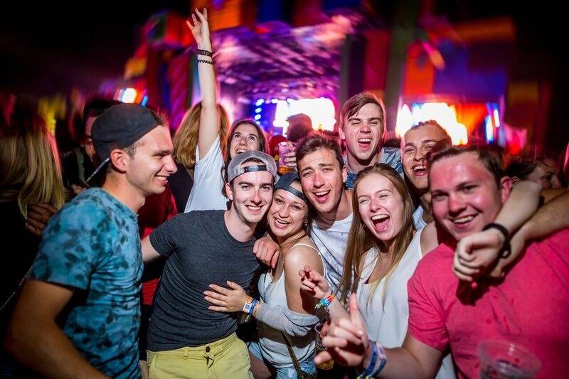 Balaton Sound: Desátý ročník oslavili Macklemore, Martin Garrix, Armin van Buuren i Chris Brown