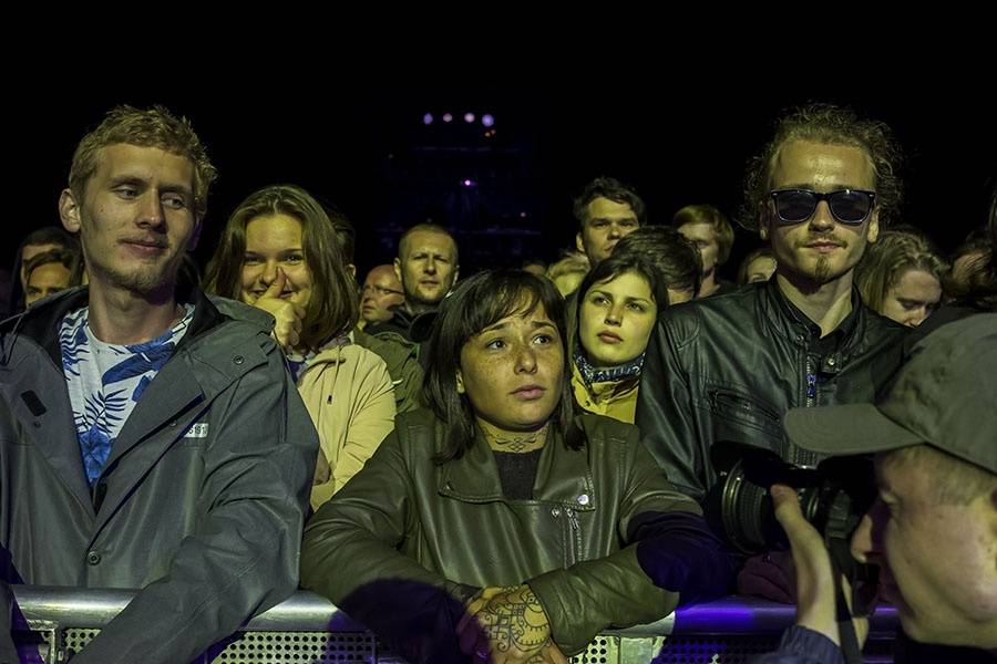 Colours Of Ostrava, den první: Déšť zábavu nepokazil, hráli Tame Impala i M83