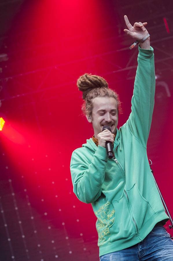 Colours Of Ostrava, den první: Déšť zábavu nepokazil, hráli Tame Impala i M83