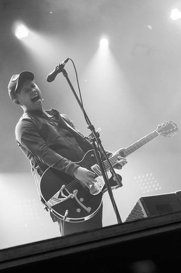 Colours Of Ostrava, den první: Déšť zábavu nepokazil, hráli Tame Impala i M83