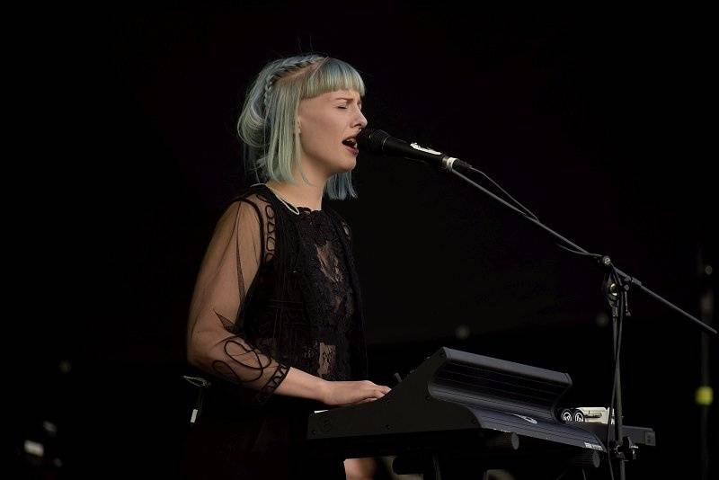 Na Colours Of Ostrava se diváci bavili i druhý den. Hráli Of Monsters And Men, Aurora i Anohni