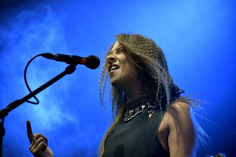 Na Colours Of Ostrava se diváci bavili i druhý den. Hráli Of Monsters And Men, Aurora i Anohni