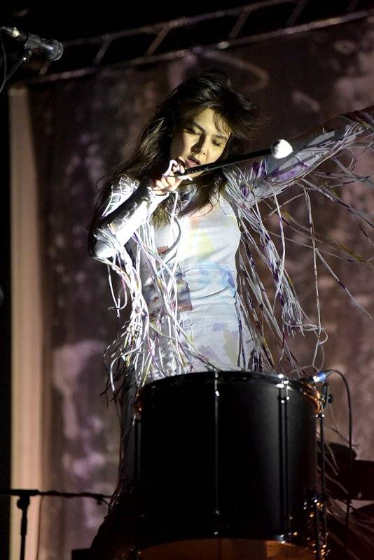 Na Colours Of Ostrava se diváci bavili i druhý den. Hráli Of Monsters And Men, Aurora i Anohni