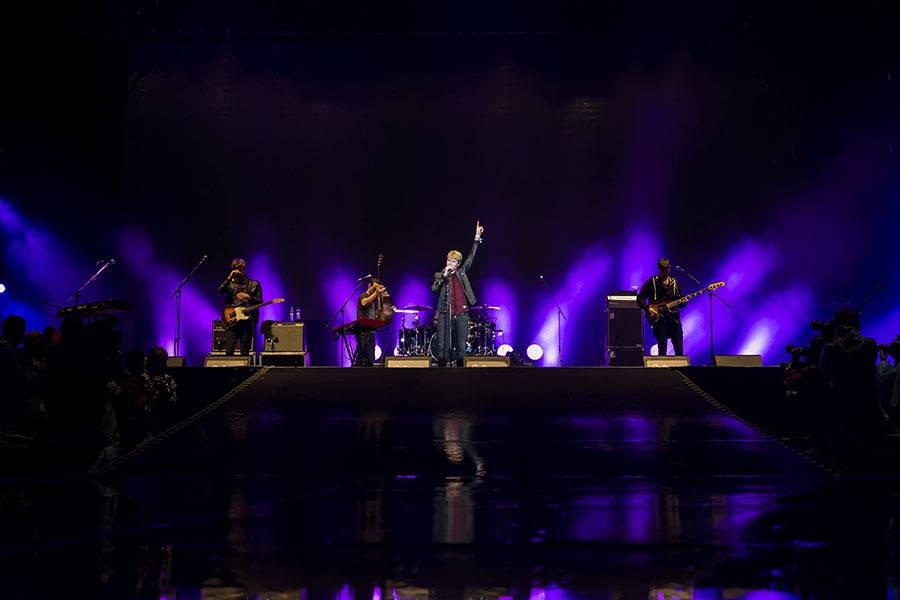 Colours Of Ostrava: Sobota opět ve znamení deště, ale i výjimečné Caro Emerald, Kodaline a Dj Boys Noize