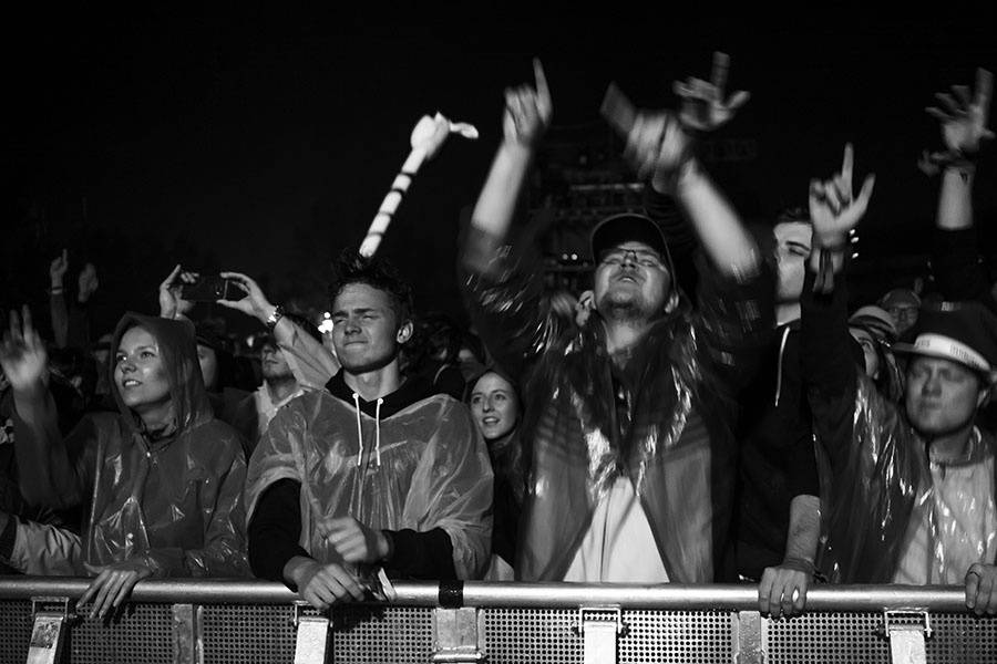 Colours Of Ostrava: Sobota opět ve znamení deště, ale i výjimečné Caro Emerald, Kodaline a Dj Boys Noize