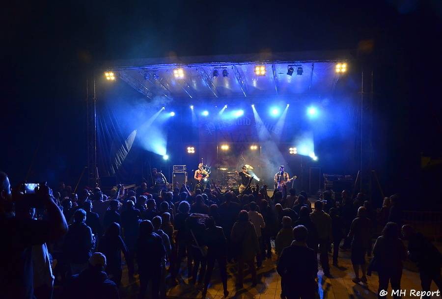 Na Stodské pouti řádili Pipes and Pints jako černá ruka