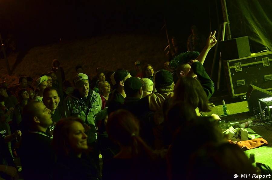 Na Stodské pouti řádili Pipes and Pints jako černá ruka