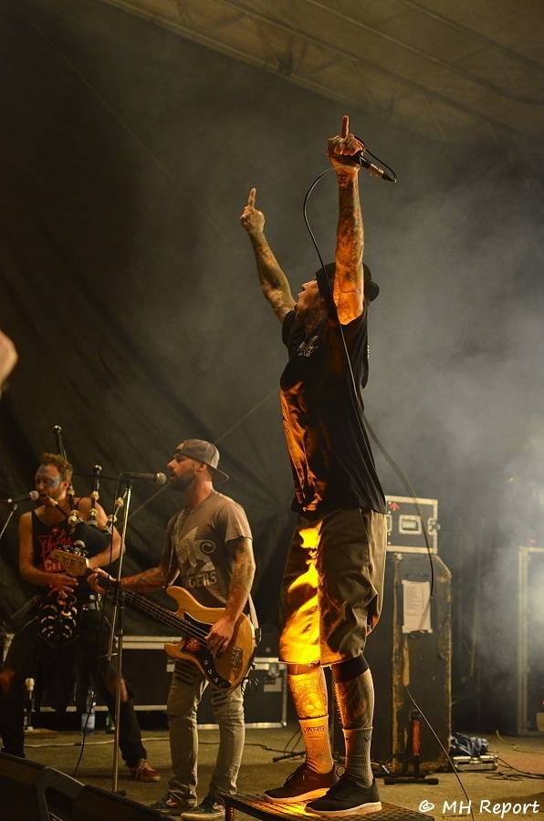 Na Stodské pouti řádili Pipes and Pints jako černá ruka