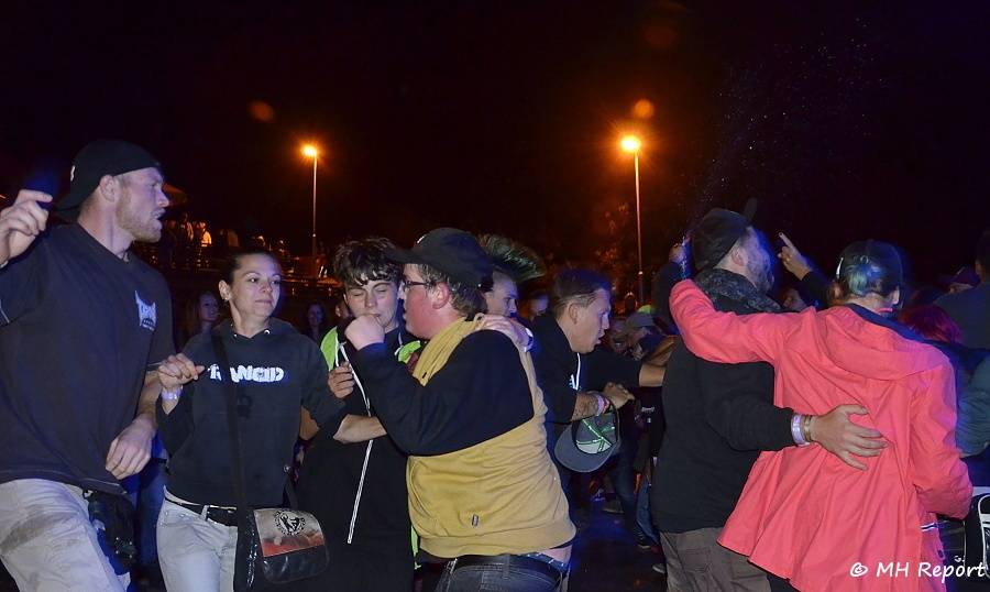 Na Stodské pouti řádili Pipes and Pints jako černá ruka