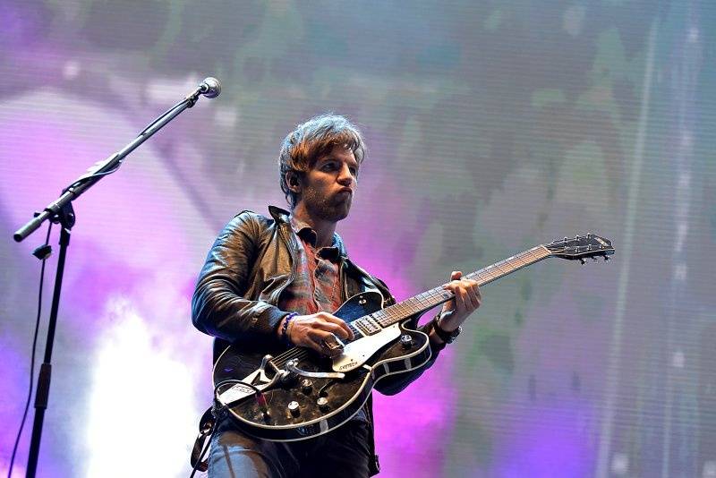 Třetí den Colours: Výtečná Caro Emerald, nudní Kodaline a vytrvalý déšť