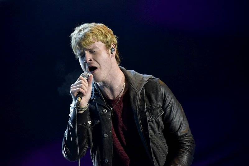 Třetí den Colours: Výtečná Caro Emerald, nudní Kodaline a vytrvalý déšť