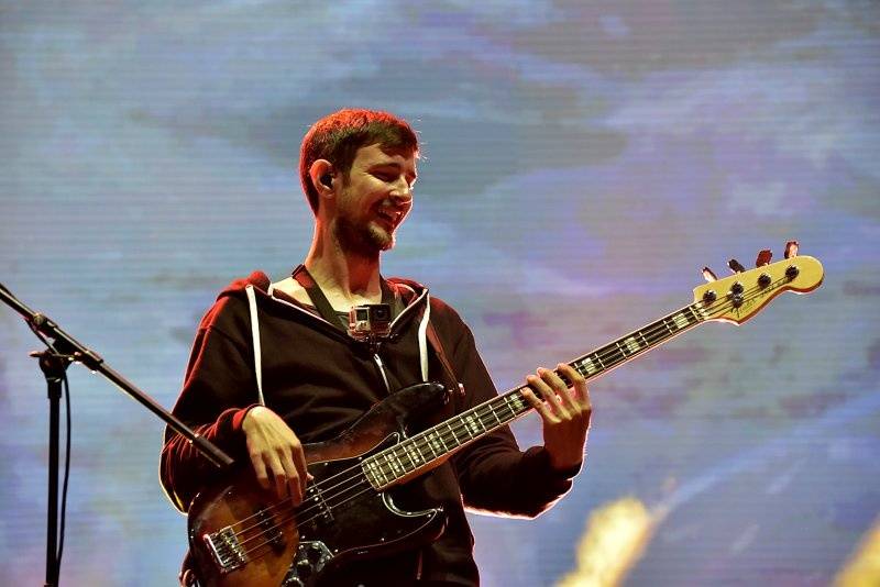 Třetí den Colours: Výtečná Caro Emerald, nudní Kodaline a vytrvalý déšť