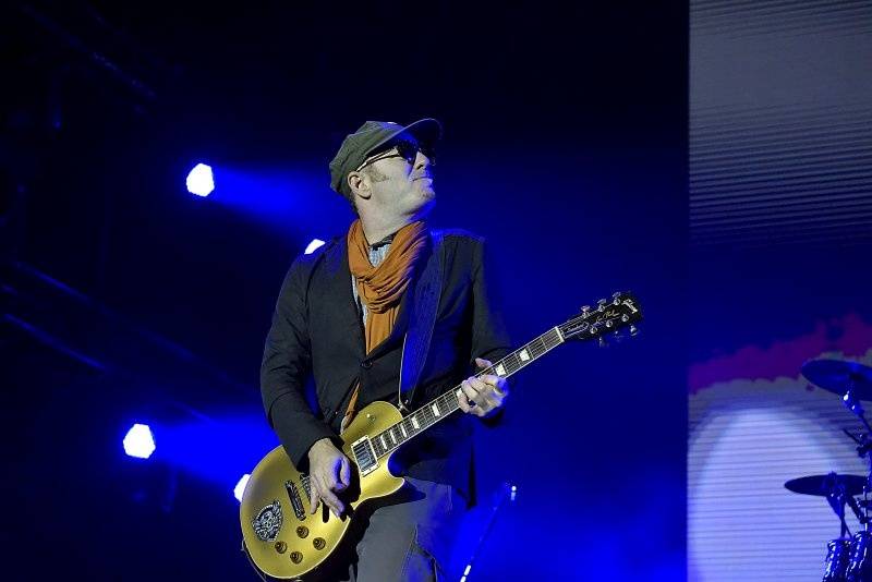 Třetí den Colours: Výtečná Caro Emerald, nudní Kodaline a vytrvalý déšť