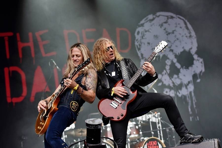 Déšť na Masters Of Rock zahnali Amon Amarth, Megadeth nakonec nepřijedou