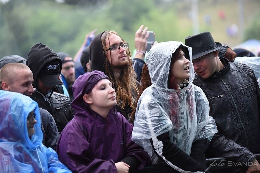 Déšť na Masters Of Rock zahnali Amon Amarth, Megadeth nakonec nepřijedou