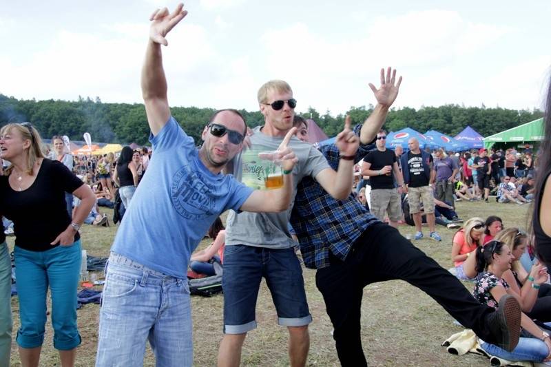 Start festivalu Hrady.cz na Točníku: Kabát, Divokej Bill, Rybičky 48 i zábavný program pro celou rodinu 