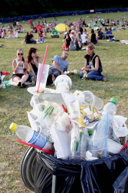 Start festivalu Hrady.cz na Točníku: Kabát, Divokej Bill, Rybičky 48 i zábavný program pro celou rodinu 