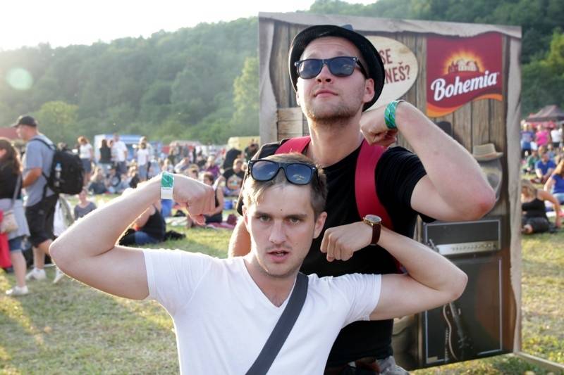 Start festivalu Hrady.cz na Točníku: Kabát, Divokej Bill, Rybičky 48 i zábavný program pro celou rodinu 