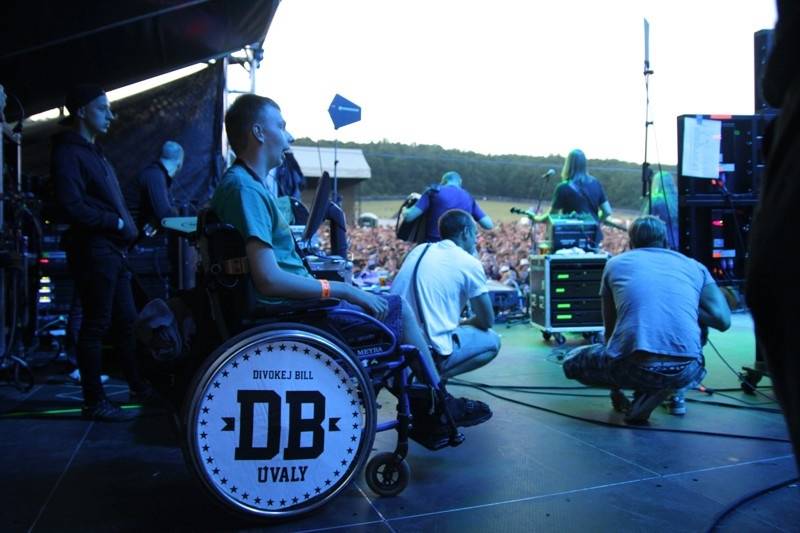 Start festivalu Hrady.cz na Točníku: Kabát, Divokej Bill, Rybičky 48 i zábavný program pro celou rodinu 