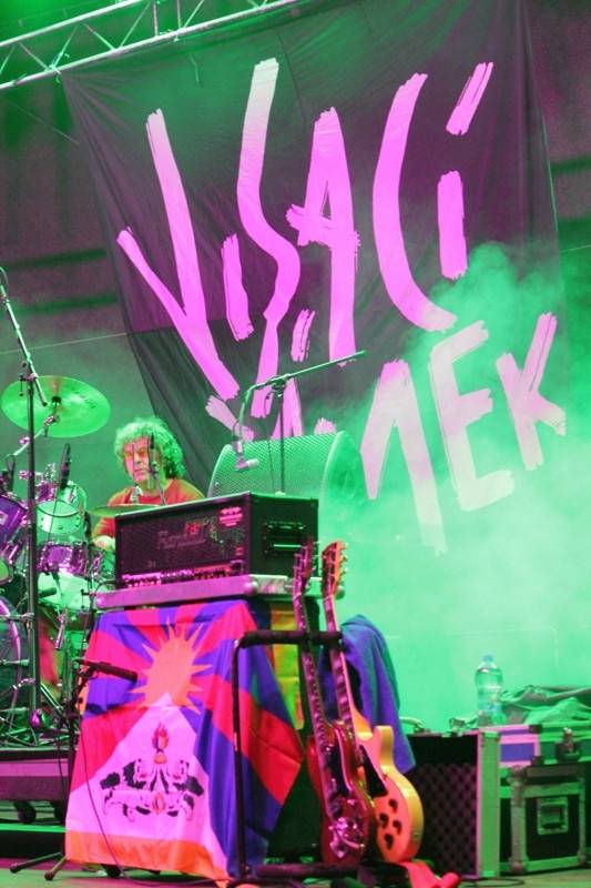 Start festivalu Hrady.cz na Točníku: Kabát, Divokej Bill, Rybičky 48 i zábavný program pro celou rodinu 