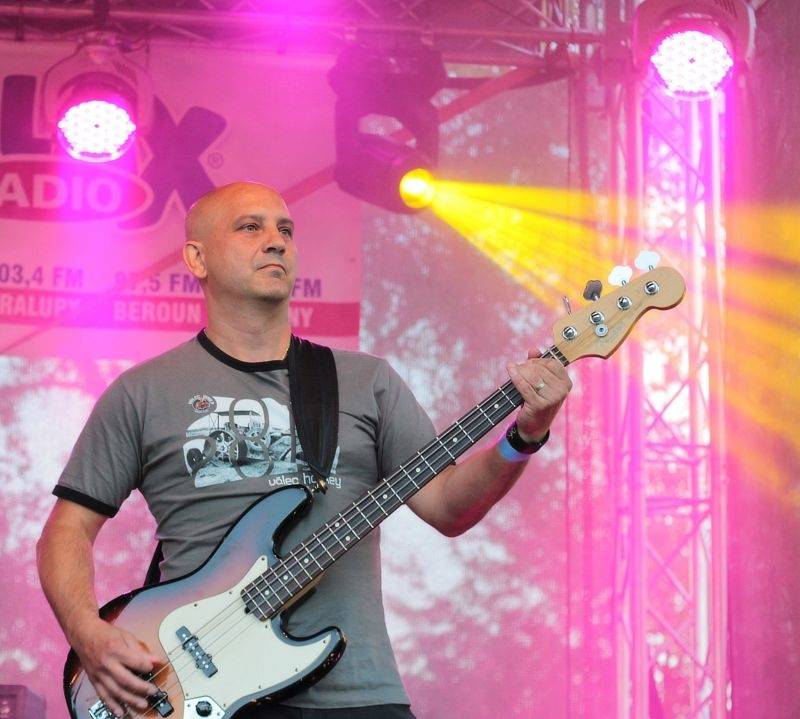 Na Plutofest v Peruci dorazili Kamil Střihavka, Anna Veselovská i čeští AC/DC