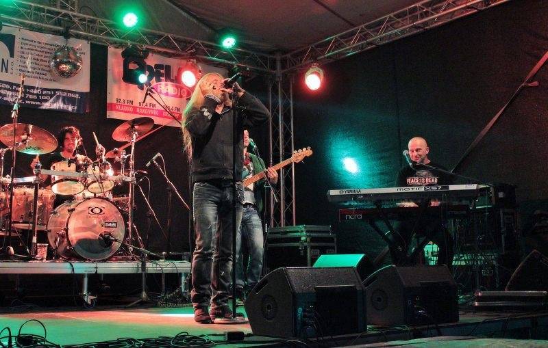 Na Plutofest v Peruci dorazili Kamil Střihavka, Anna Veselovská i čeští AC/DC