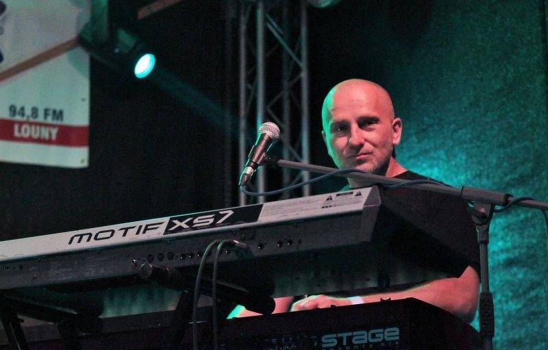 Na Plutofest v Peruci dorazili Kamil Střihavka, Anna Veselovská i čeští AC/DC