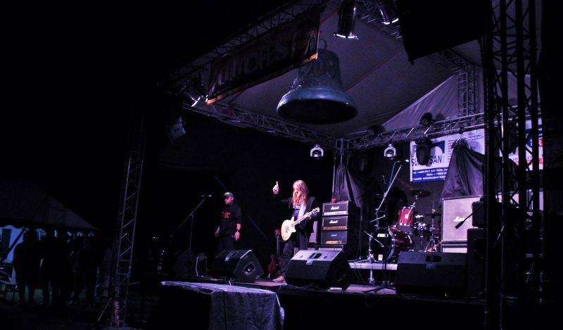 Na Plutofest v Peruci dorazili Kamil Střihavka, Anna Veselovská i čeští AC/DC