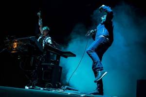 Na závěr Colours Of Ostrava zabodovali Underworld, 2Cellos, Passenger i divocí Songhoy Blues